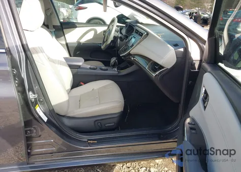 2015 Toyota Avalon Hybrid Xle Touring from USA, damaged, VIN 4T1BD1EBXFU040662